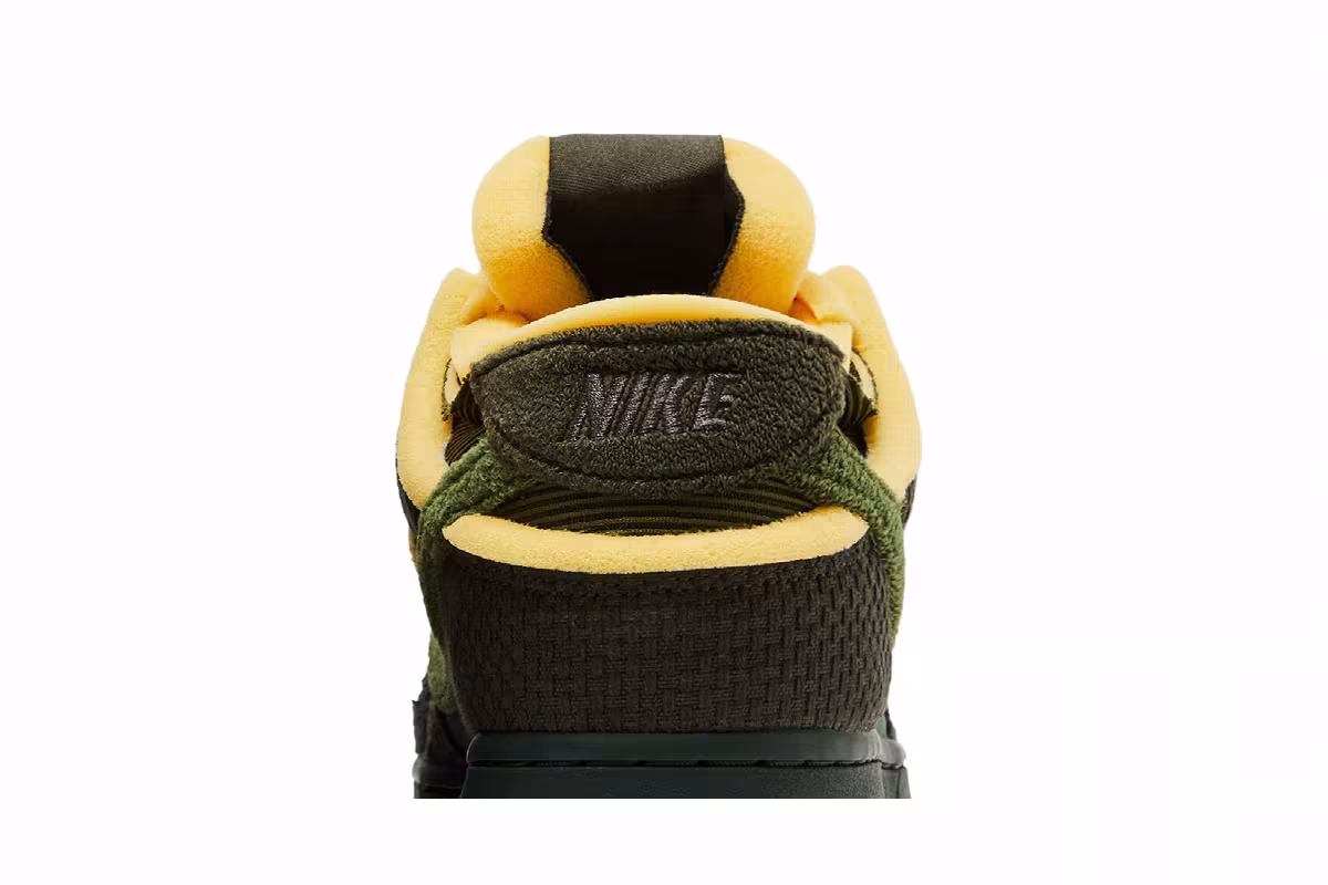 Cactus Plant Flea Market x Nike Dunk Low Swamp Sponge Pack - Sequoia, view 8