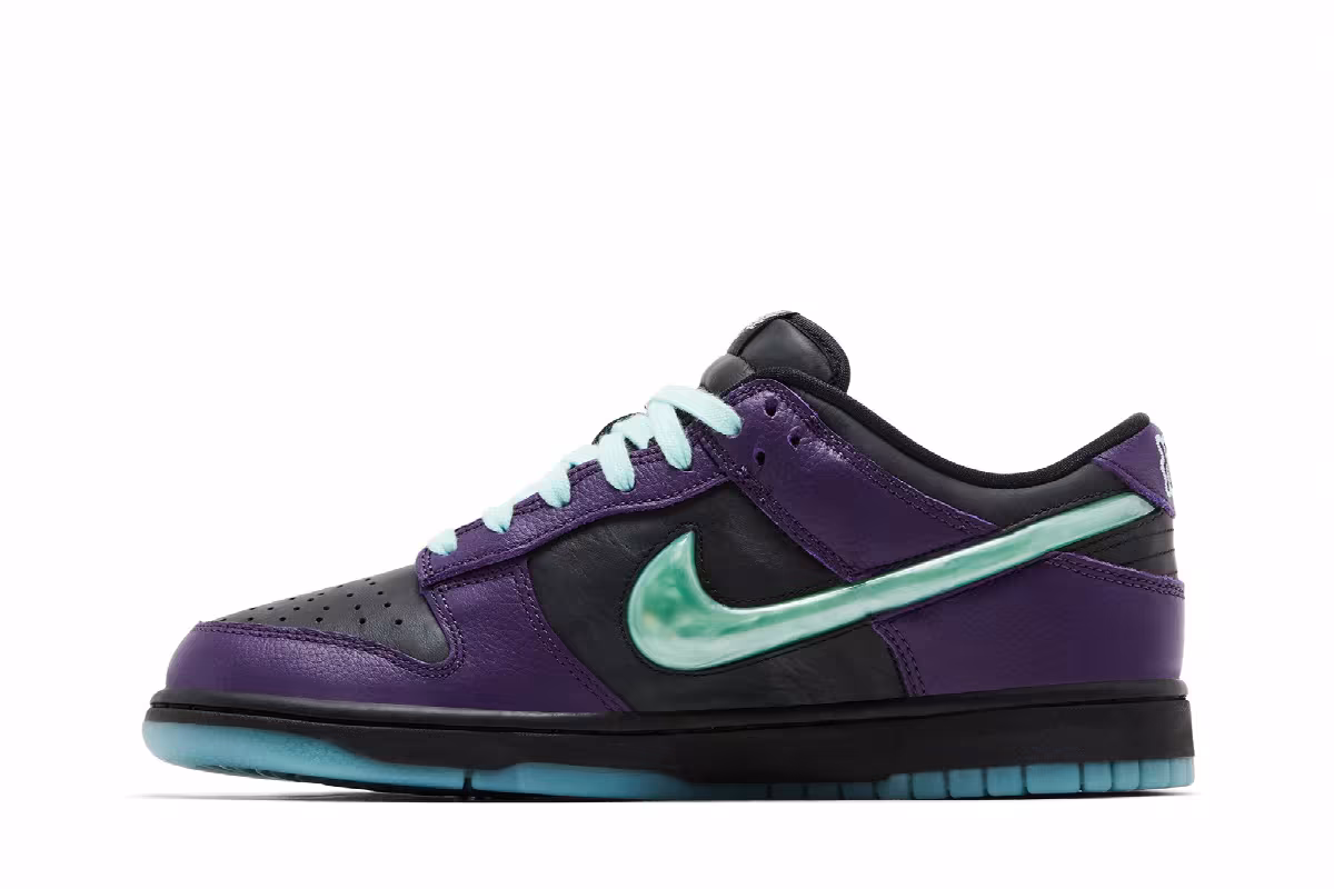 Nike Dunk Low LTD Wizard, view 4