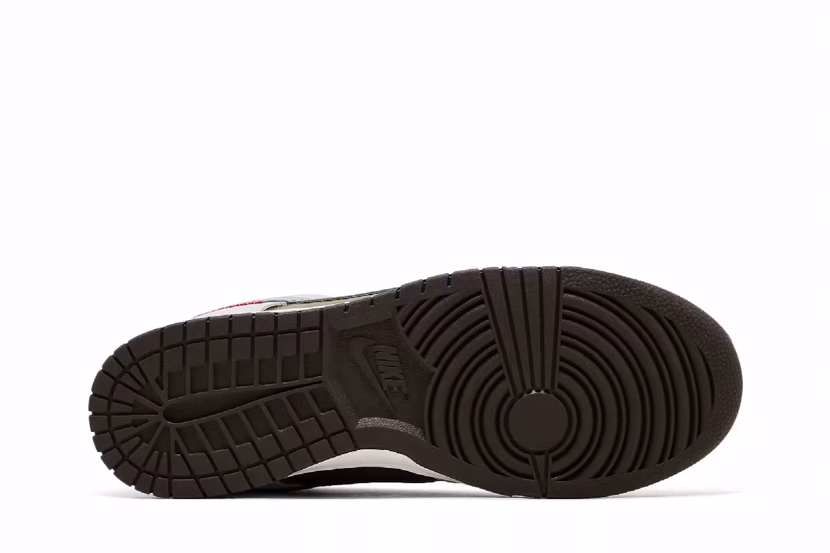 Nike Dunk Low Year of the Snake, view 5