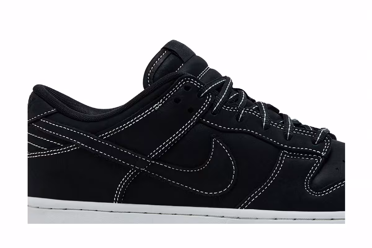 Nike Dunk Low Off Noir Summit White, view 3