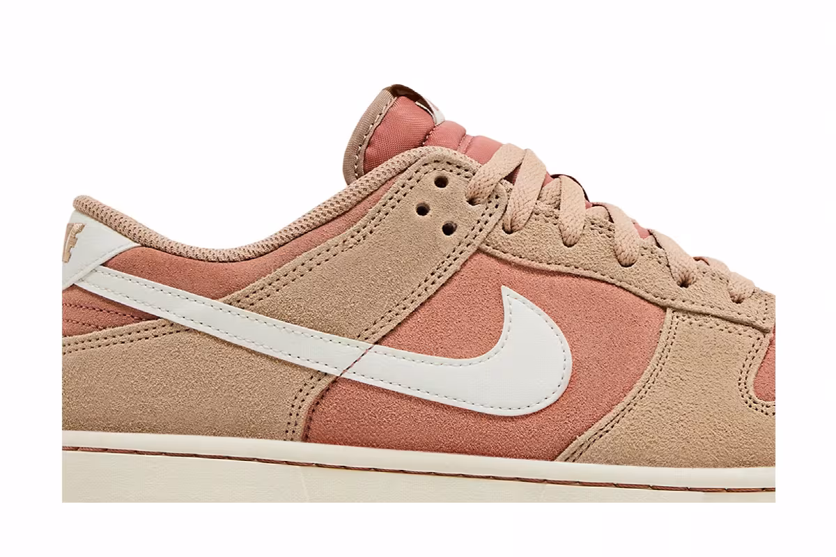 Nike Dunk Low SE Hemp Terra Blush, view 3