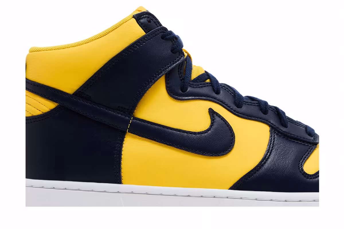 Nike Dunk High Michigan 2025 2025, view 3
