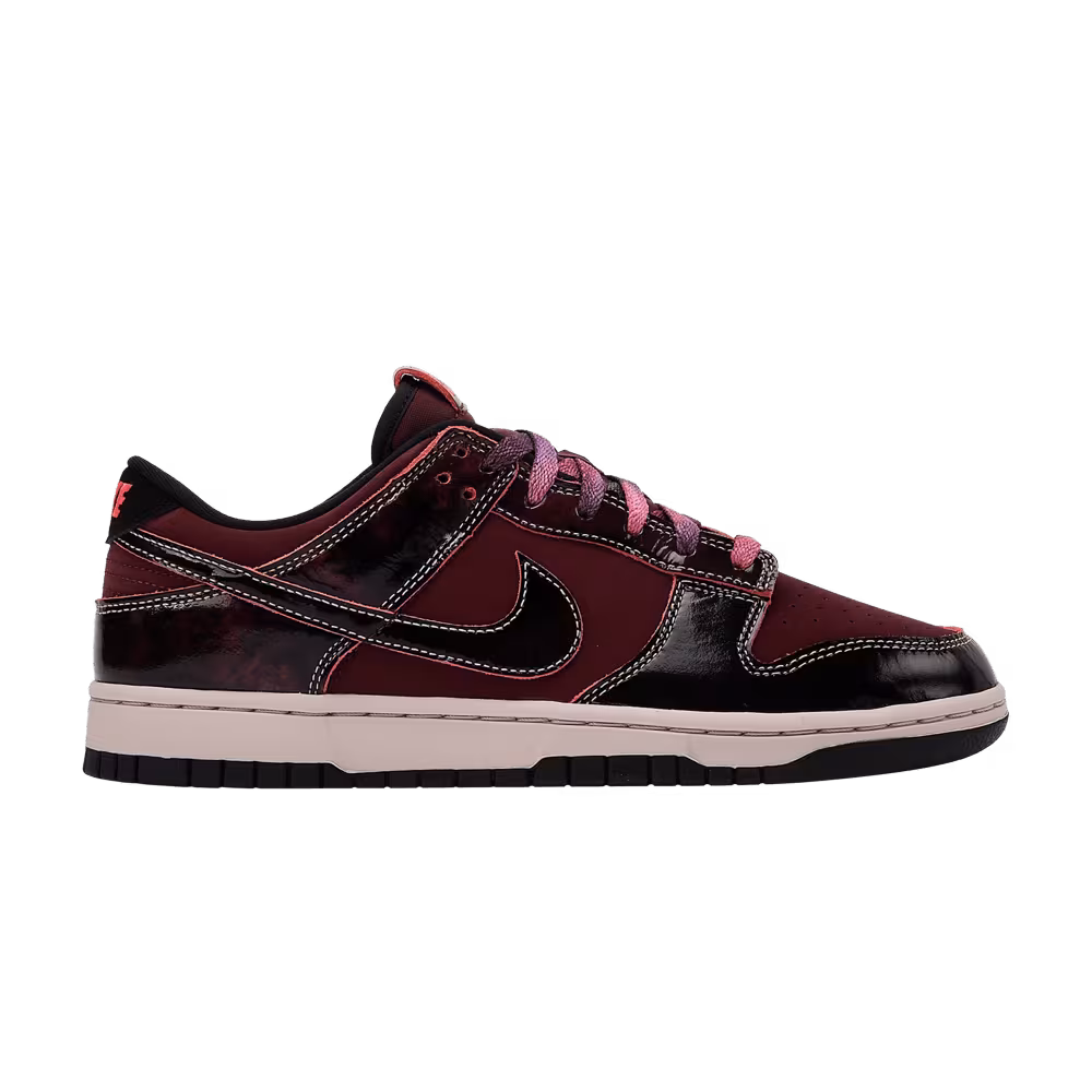 Nike Dunk Low SE Panda-Monium Pack - Team Red