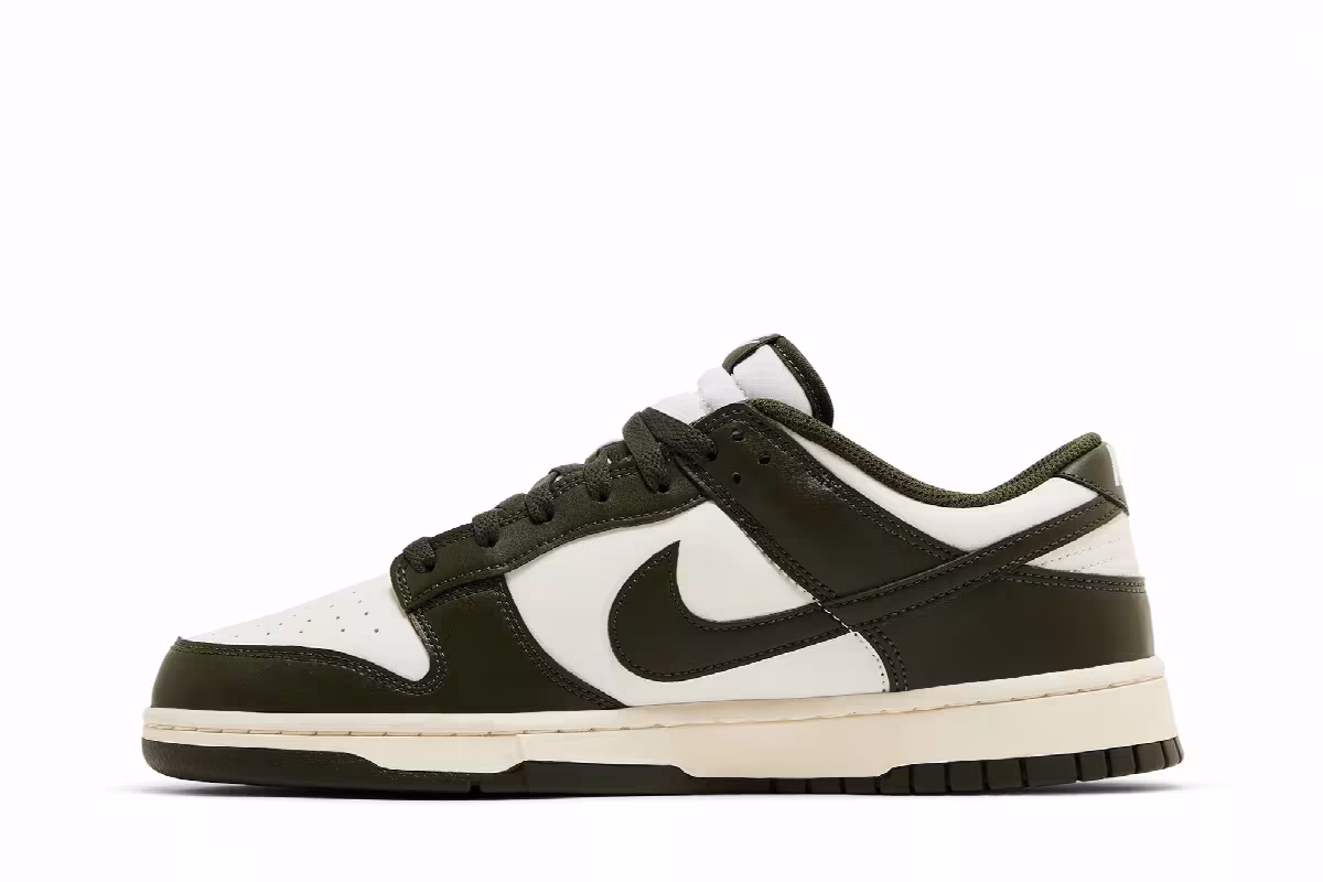 Nike Men's Dunk Low Cargo Khaki, view 4