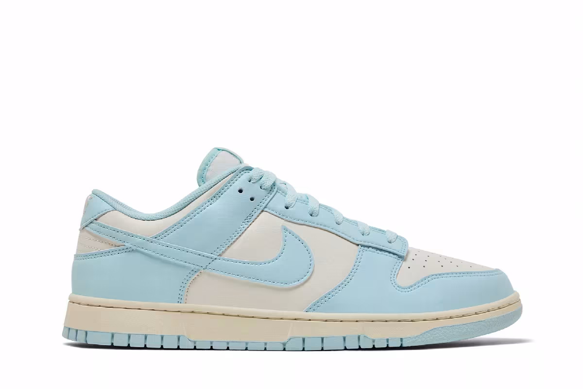 Nike Dunk Low Glacier Blue Pale Ivory, view 2