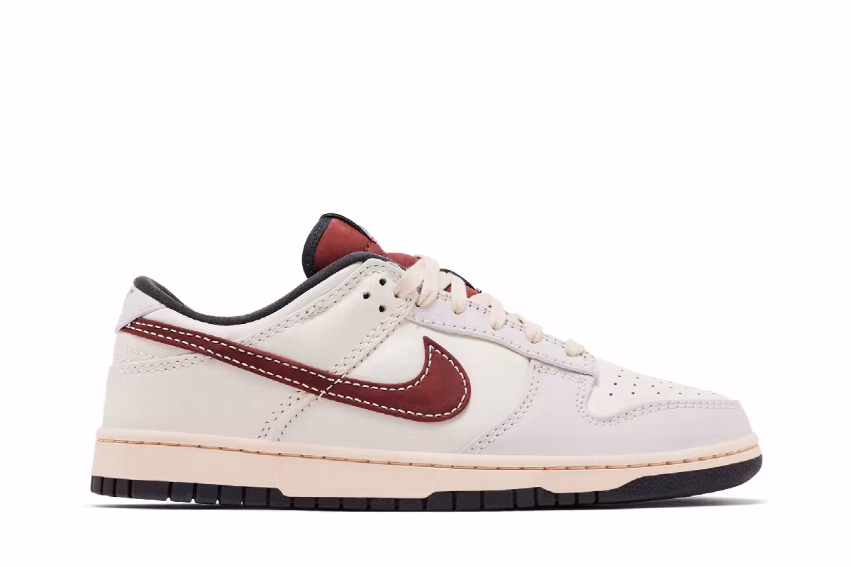 Nike Dunk Low Dark Pony Soft Pearl, view 2