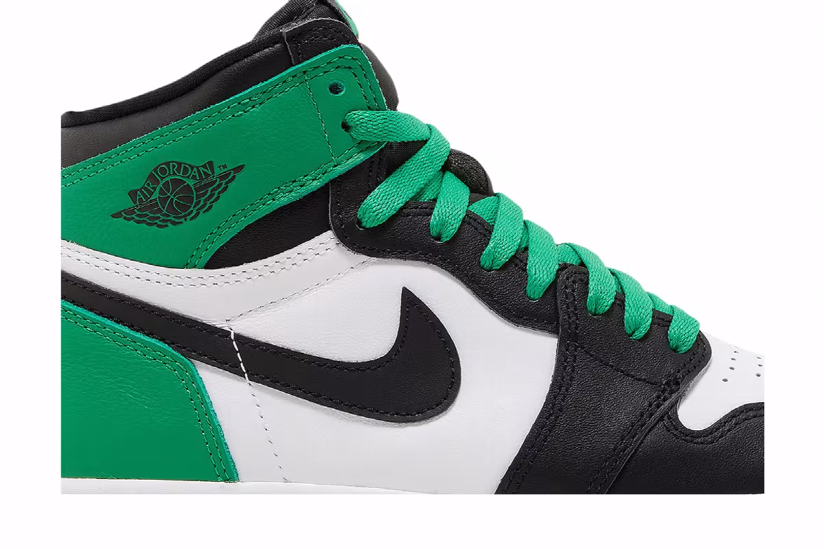 Air Jordan 1 High OG GS Lucky Green, view 3