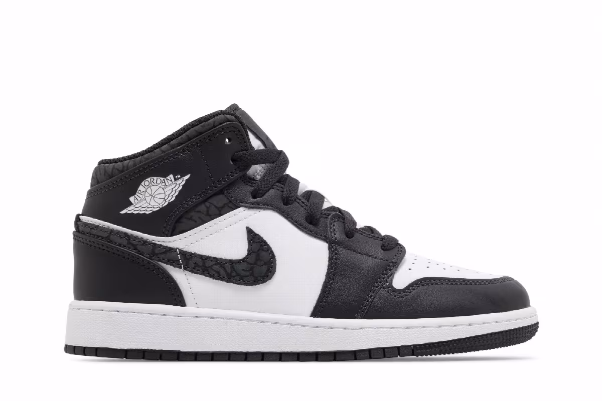 Air Jordan 1 Mid SE GS Panda Elephant, view 2