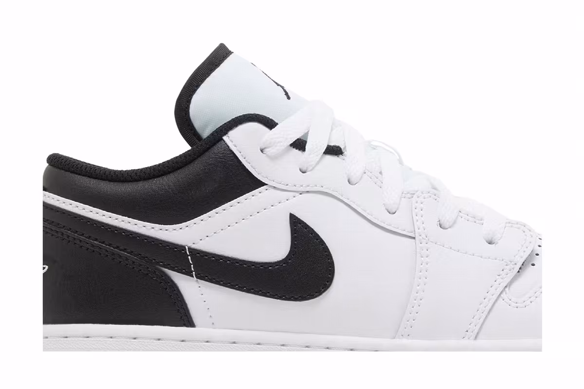 Air Jordan 1 Low GS White Black, view 3