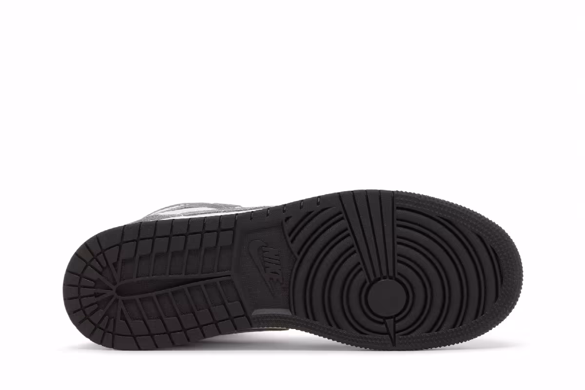 Air Jordan 1 High OG GS Washed Black, view 5
