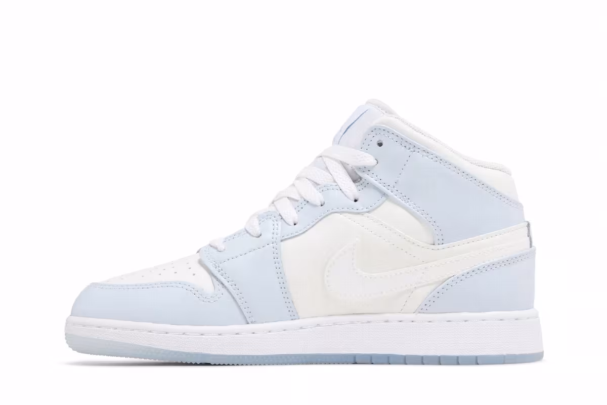 Air Jordan 1 Mid SE GS Glitter Swoosh, view 4
