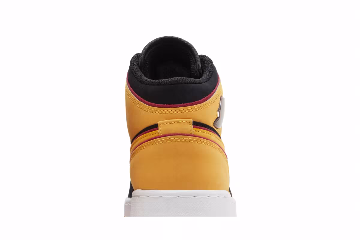 Air Jordan 1 Mid SE GS Vivid Orange, view 8