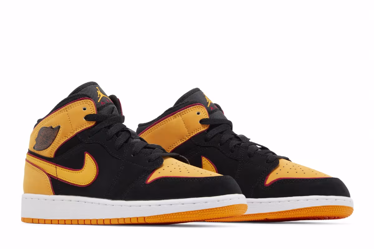 Air Jordan 1 Mid SE GS Vivid Orange, view 9