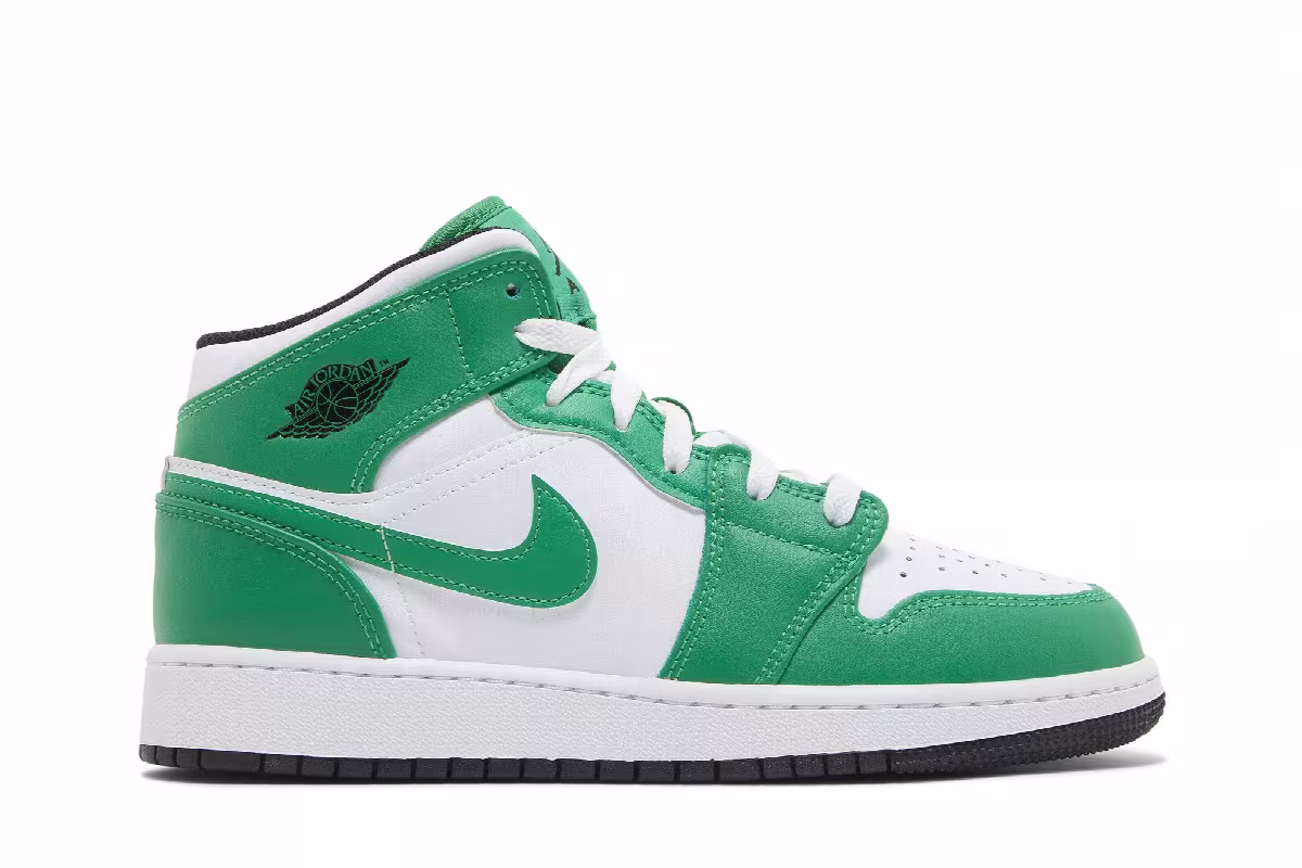 Air Jordan 1 Mid GS Lucky Green, view 2
