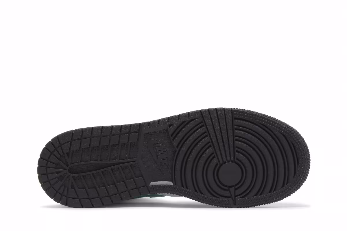 Air Jordan 1 Mid GS Lucky Green, view 5