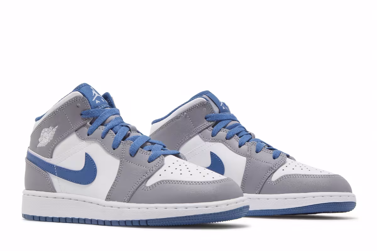 Air Jordan 1 Mid GS Cement True Blue, view 9