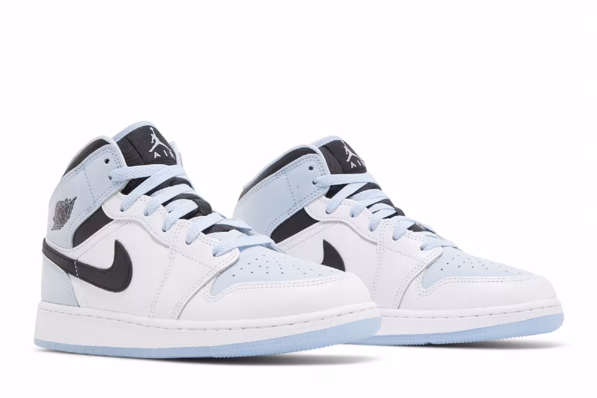 Air Jordan 1 Mid SE GS White Ice Blue, view 9