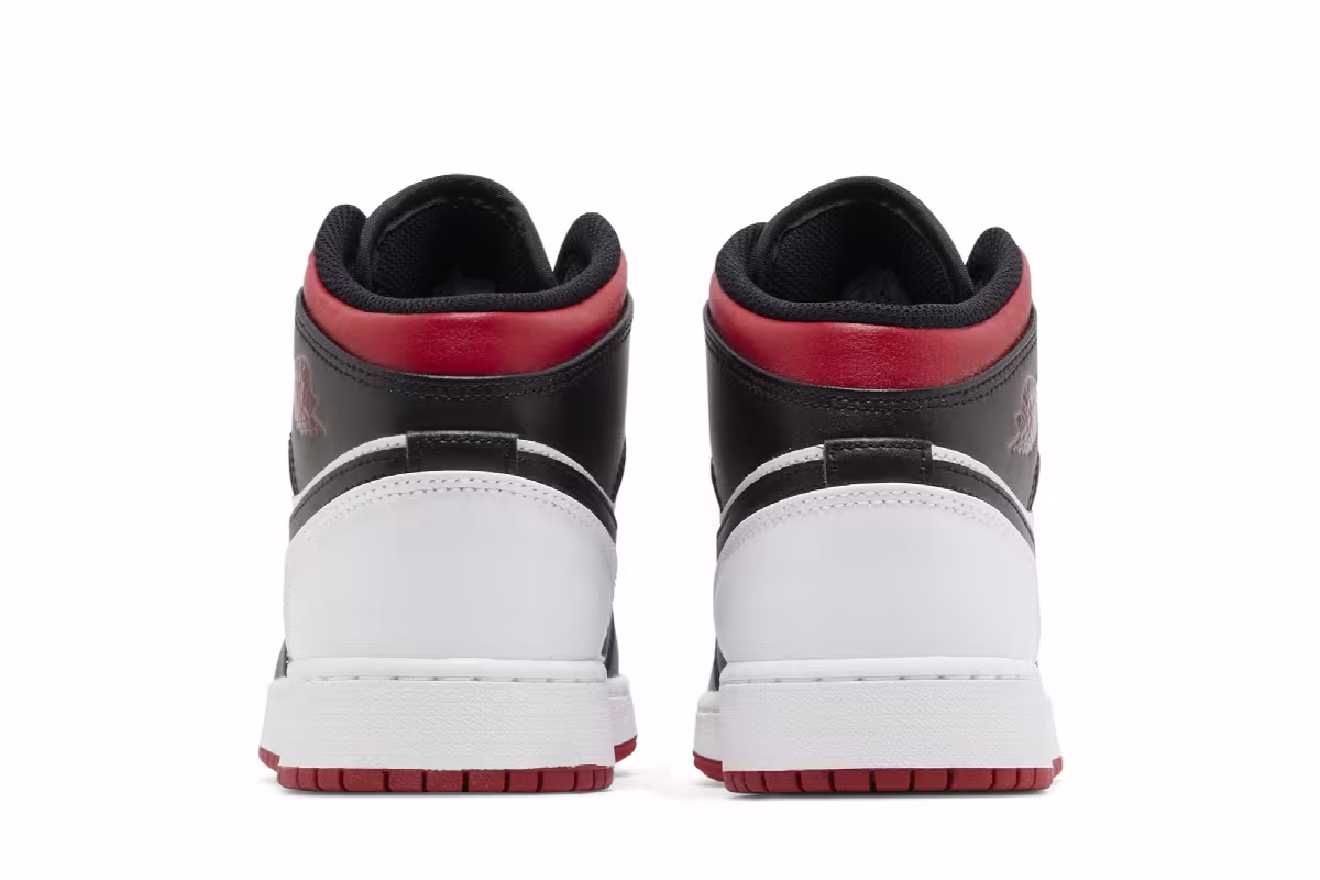 Air Jordan 1 Mid GS Gym Red Black Toe, view 7