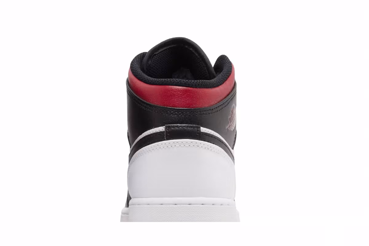 Air Jordan 1 Mid GS Gym Red Black Toe, view 8