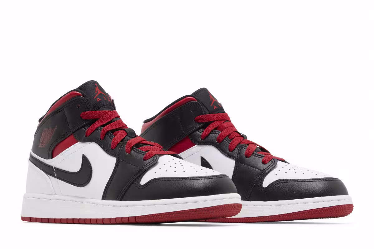 Air Jordan 1 Mid GS Gym Red Black Toe, view 9