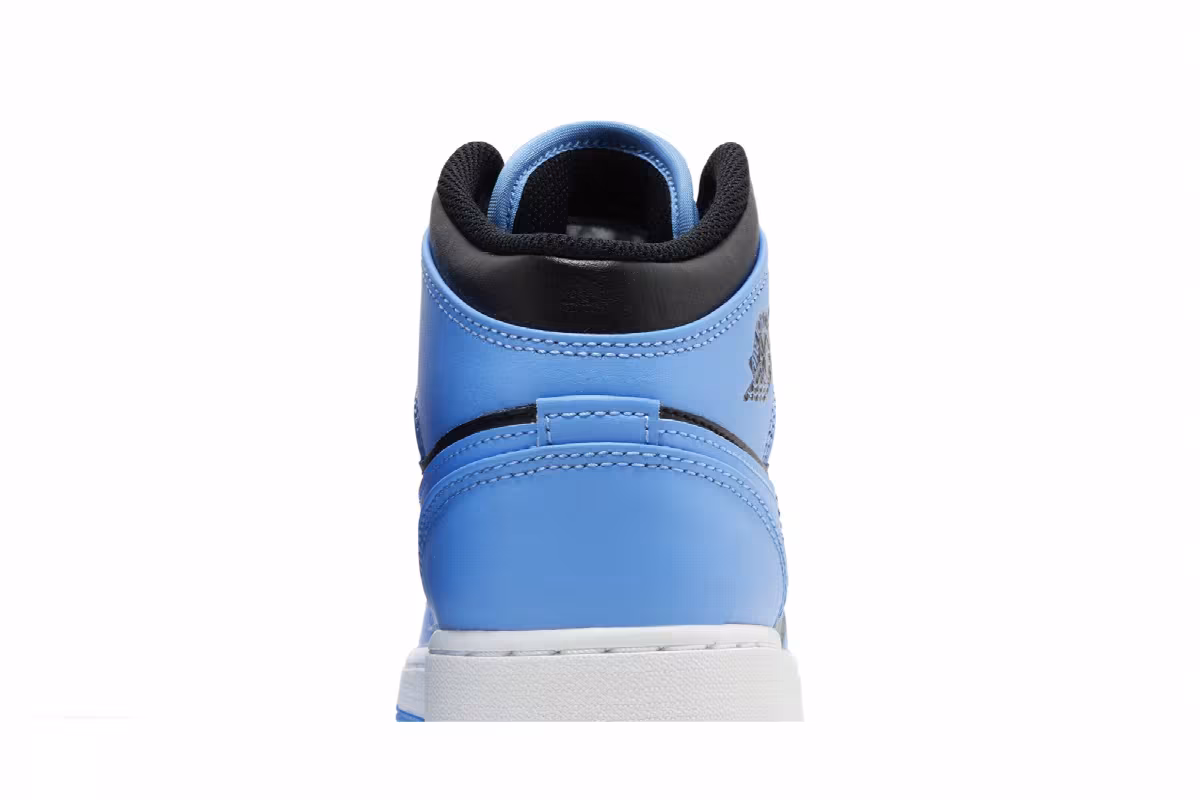 Air Jordan 1 Mid GS University Blue Black, view 8