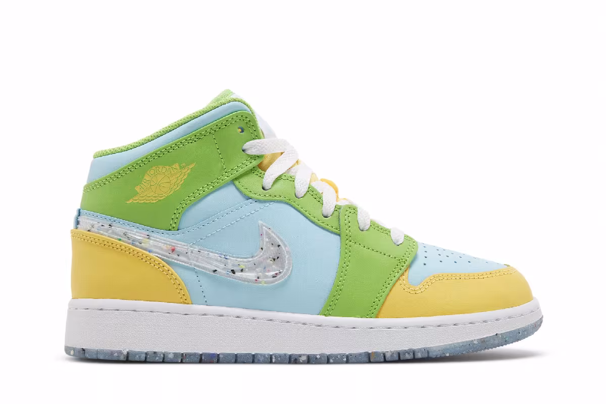Air Jordan 1 Mid SE GS Recycled Grind, view 2