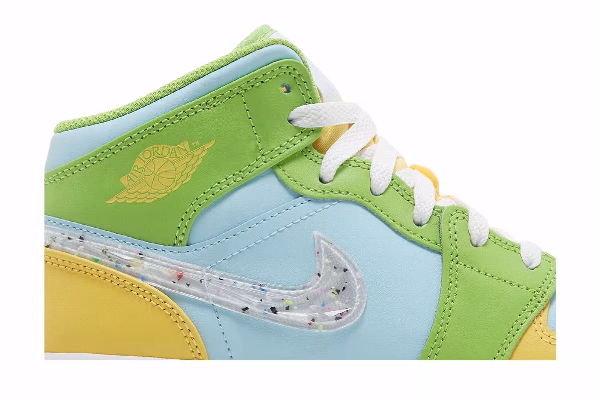 Air Jordan 1 Mid SE GS Recycled Grind, view 3