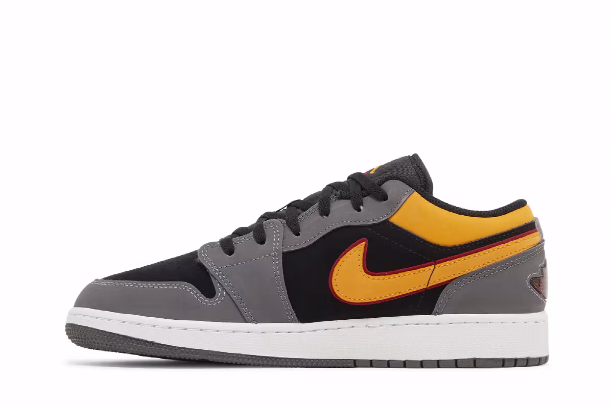 Air Jordan 1 Low SE GS Vivid Orange, view 4
