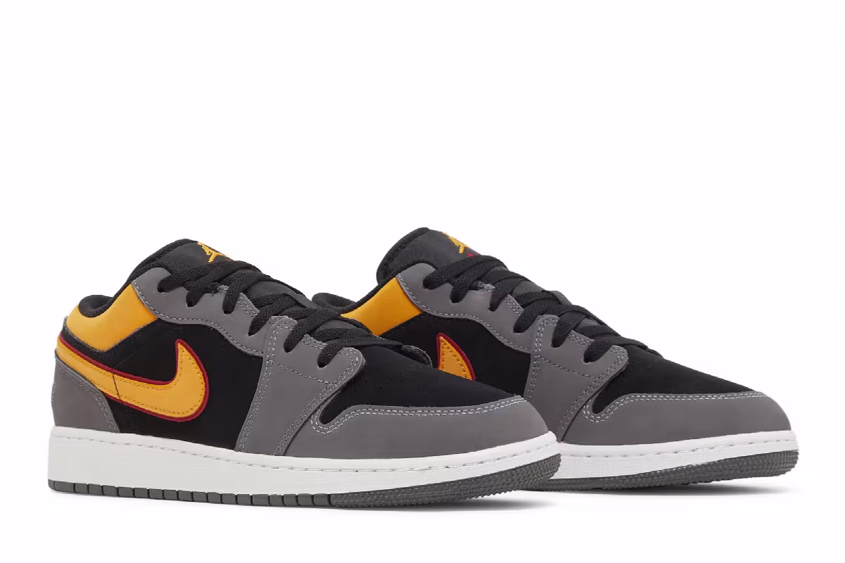 Air Jordan 1 Low SE GS Vivid Orange, view 9