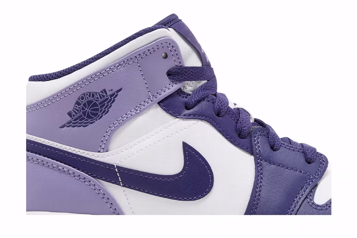 Air Jordan 1 Mid GS Sky J Purple, view 3