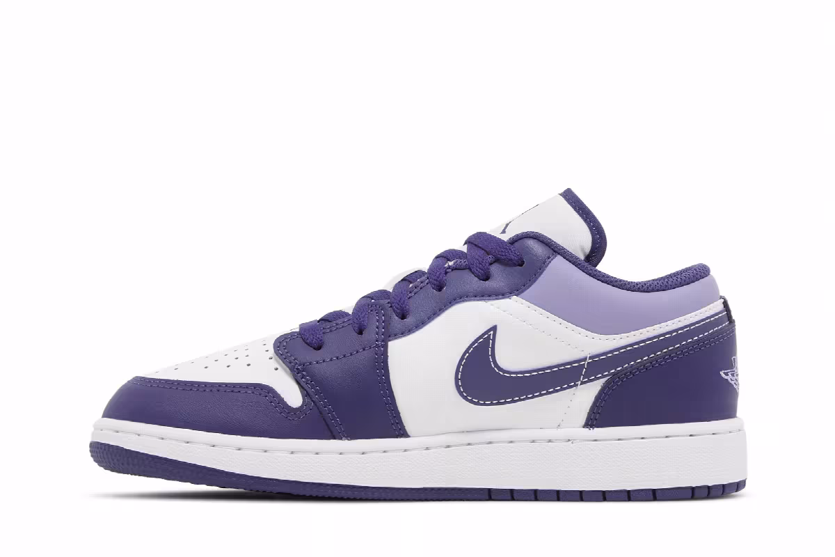 Air Jordan 1 Low GS Sky J Purple, view 4