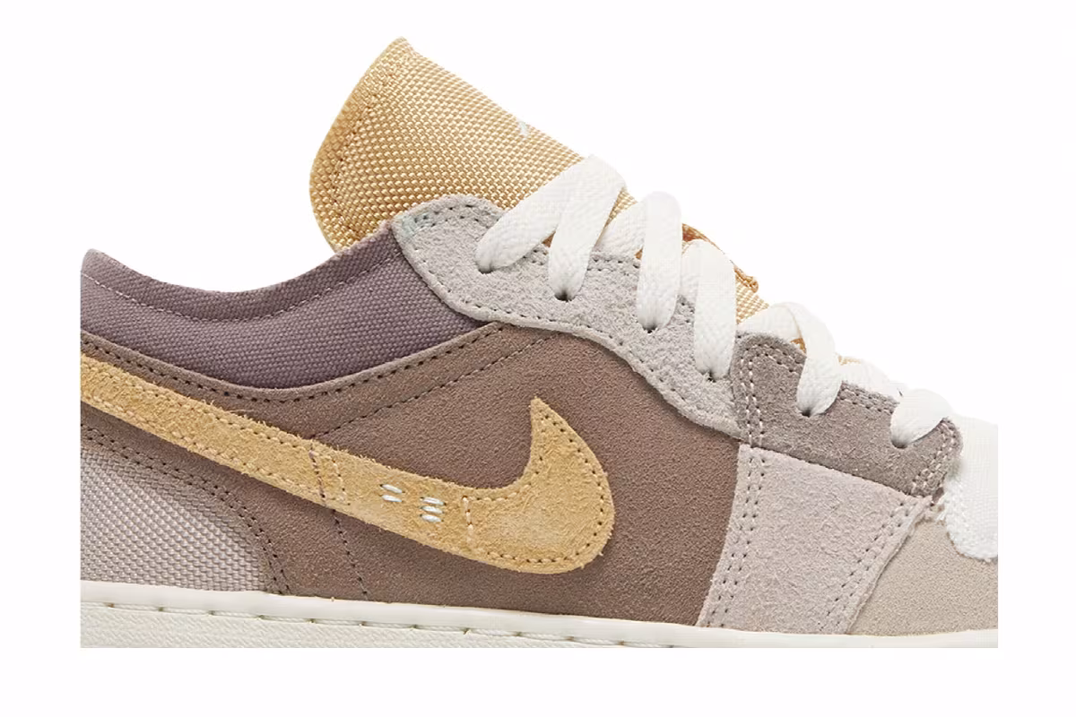 Air Jordan 1 Low SE Craft GS Inside Out - Taupe Haze, view 3