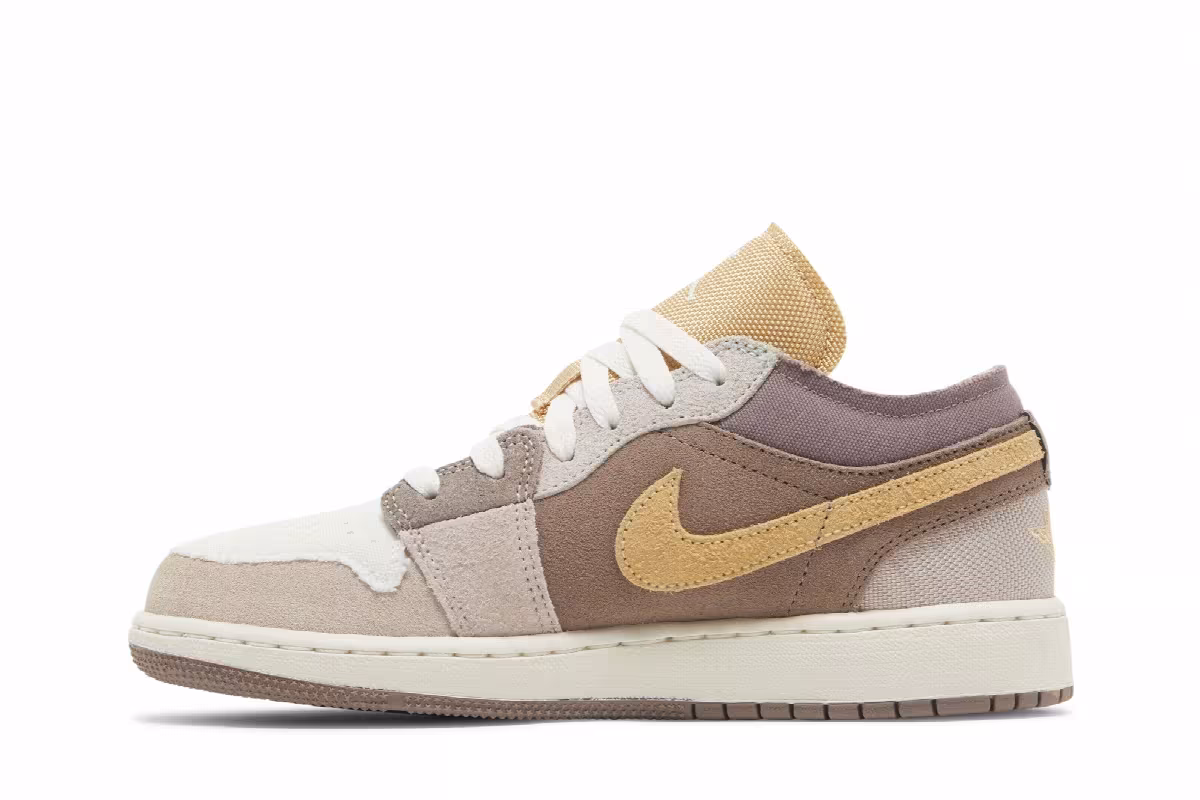 Air Jordan 1 Low SE Craft GS Inside Out - Taupe Haze, view 4