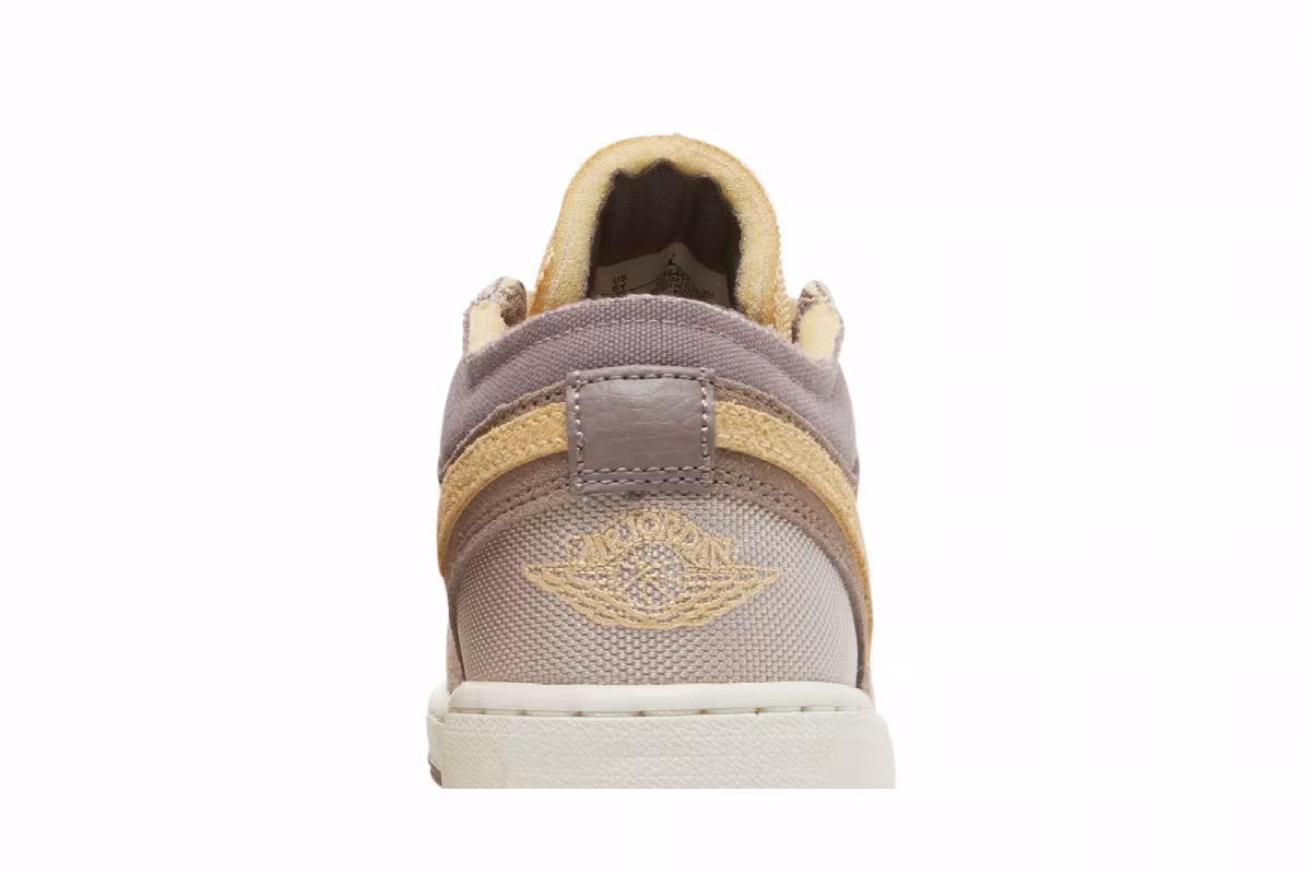 Air Jordan 1 Low SE Craft GS Inside Out - Taupe Haze, view 8