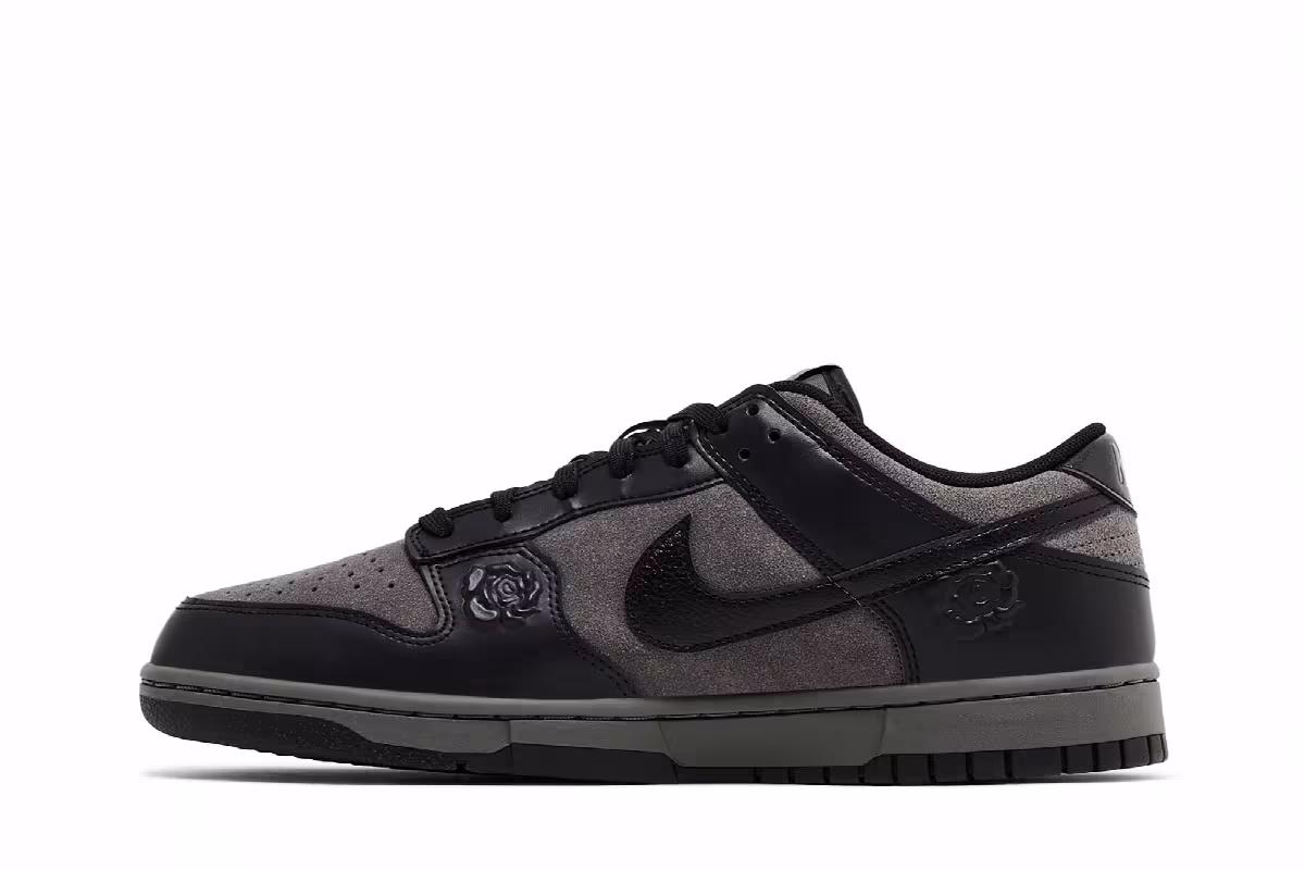 Nike Women's Dunk Low Black Roses, view 4