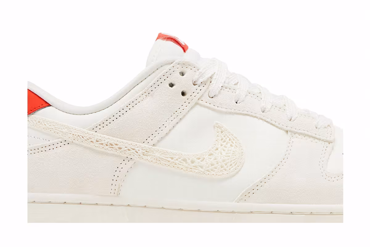 Nike Women's Dunk Low Friendship Knot, view 3