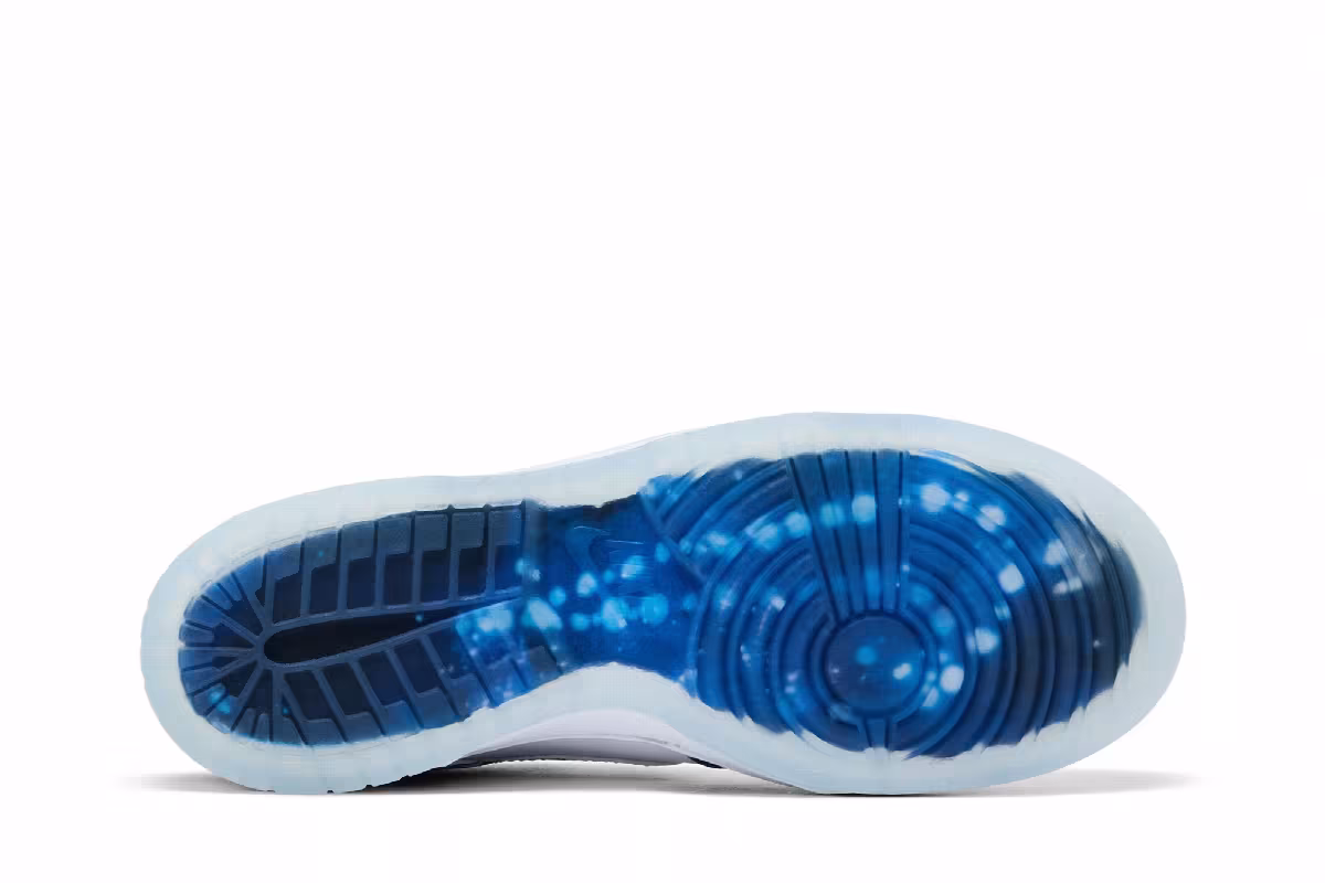 LEGO x Nike Dunk Low GS Galaxy, view 5