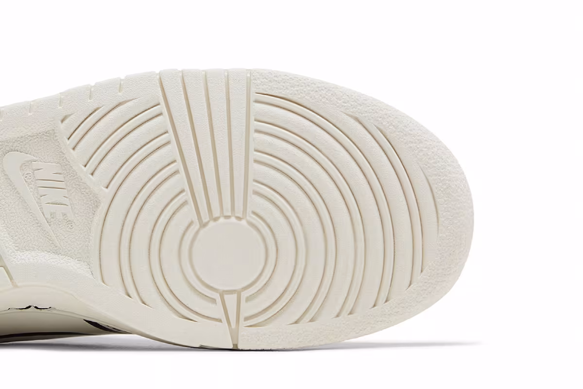 LEGO x Nike Dunk Low GS Sail, view 6