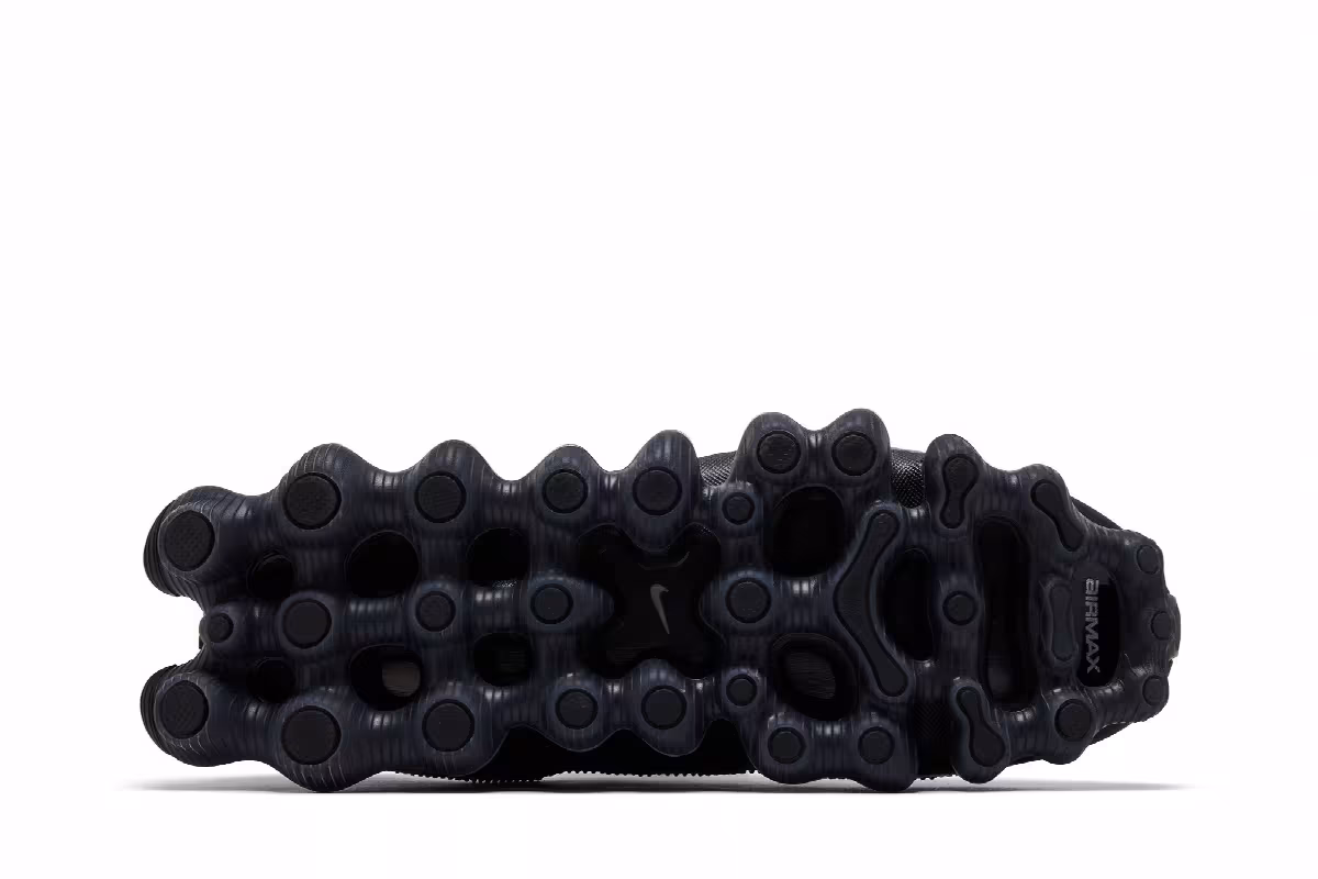 Nike Air Liquid Max Triple Black, view 5