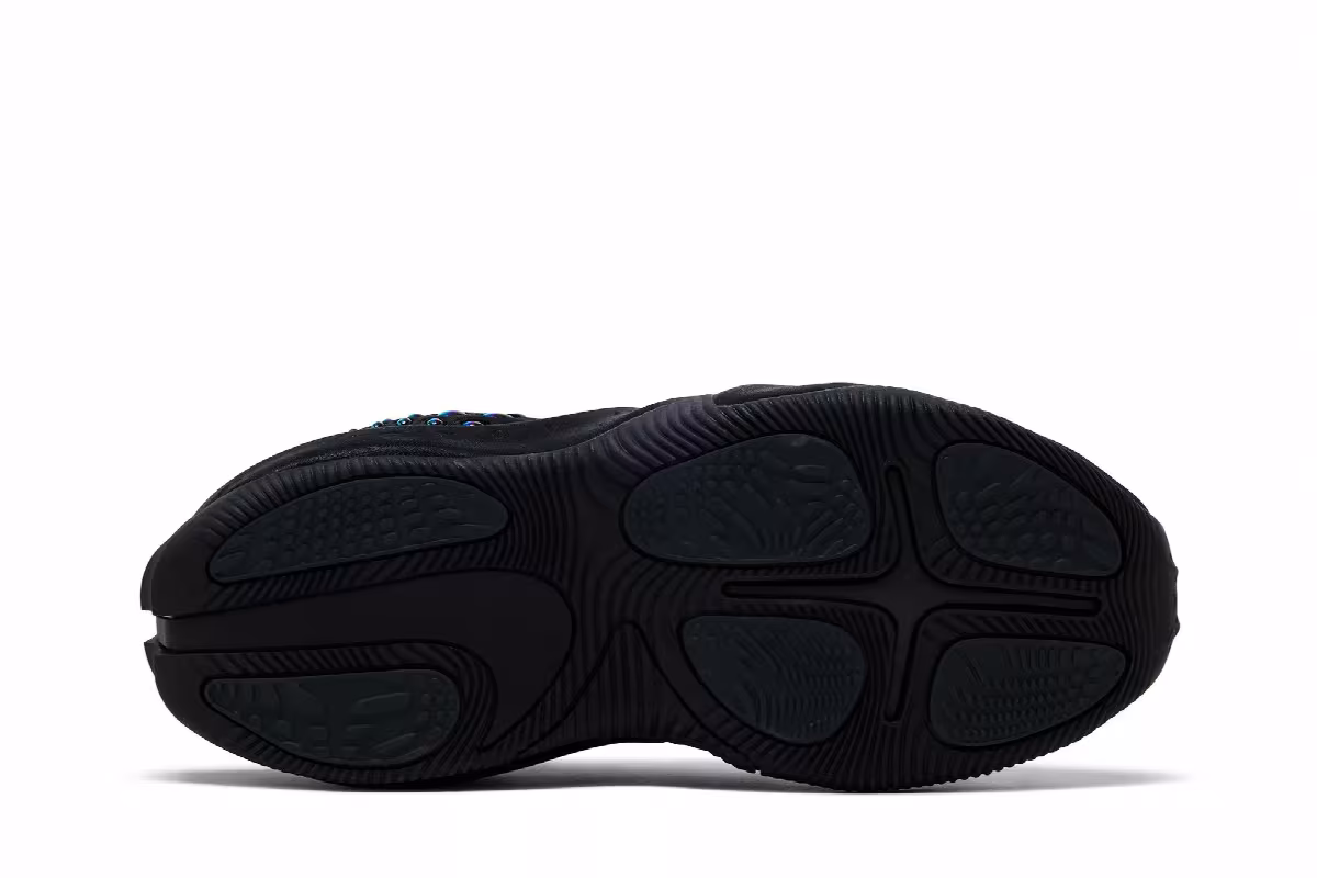Nike Women's First Sight Shadow Black Metallic Dark Grey, view 5