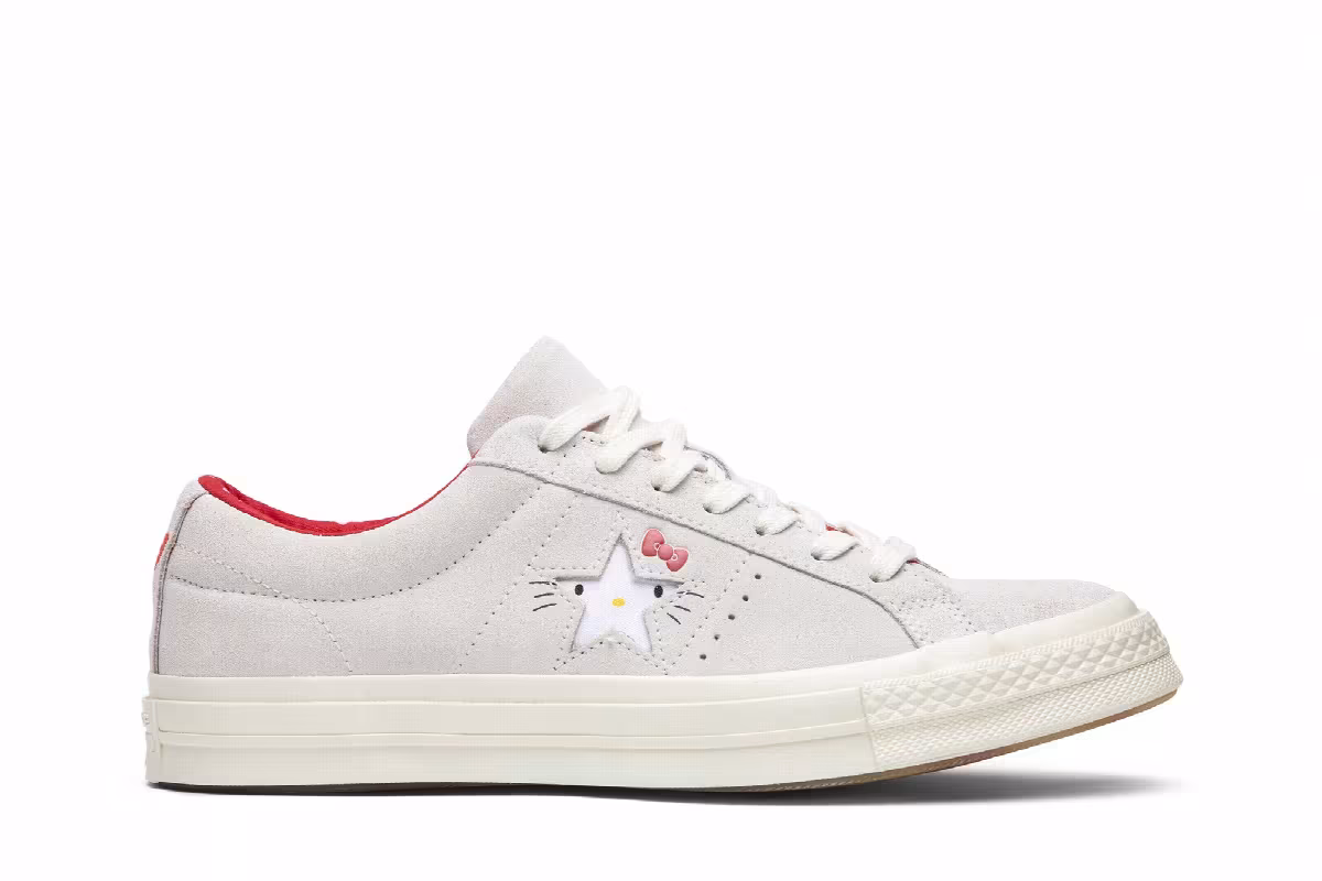 Hello Kitty x Converse One Star Suede Low Top White, view 2