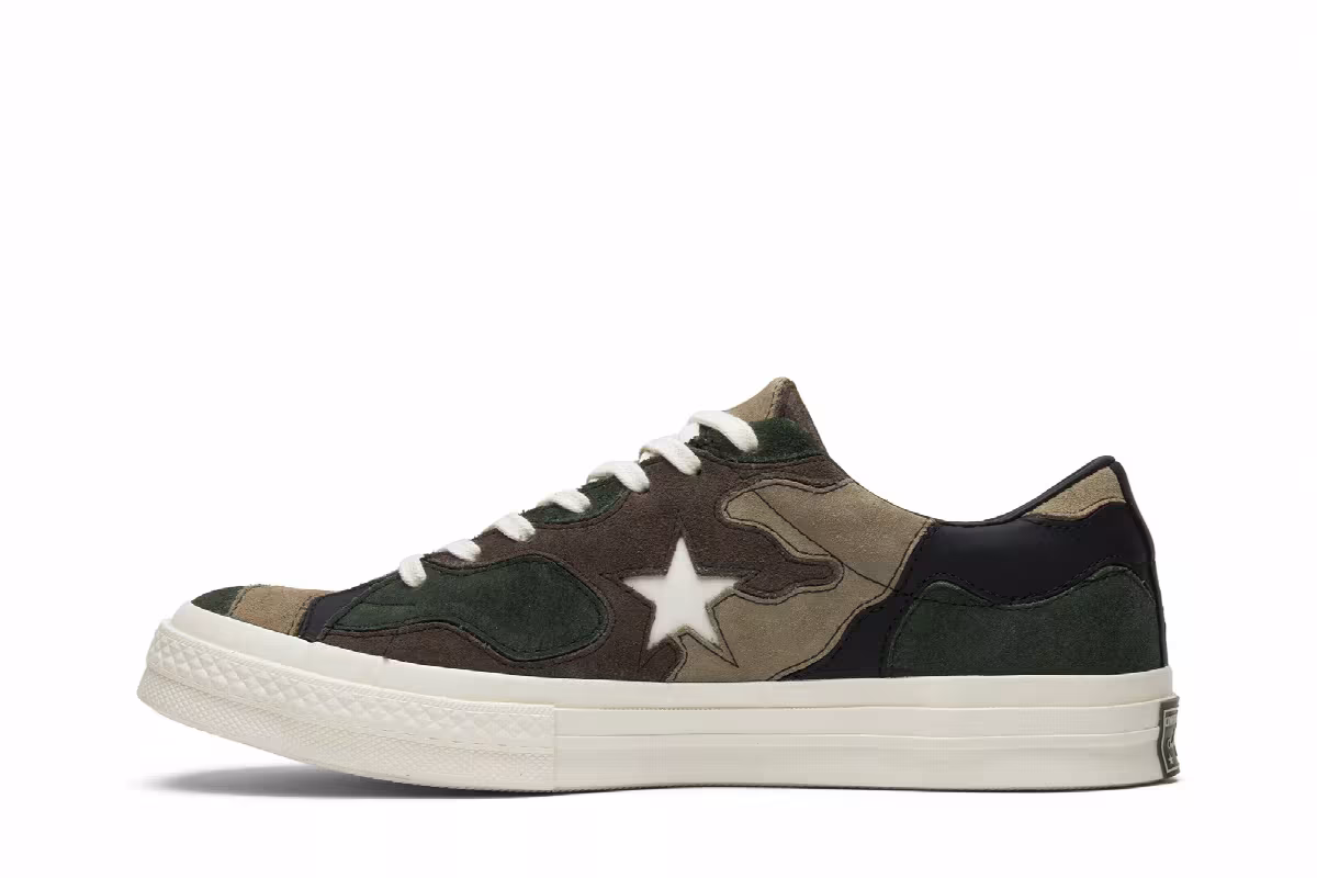 Sneakersnstuff x Converse One Star Camo, view 4