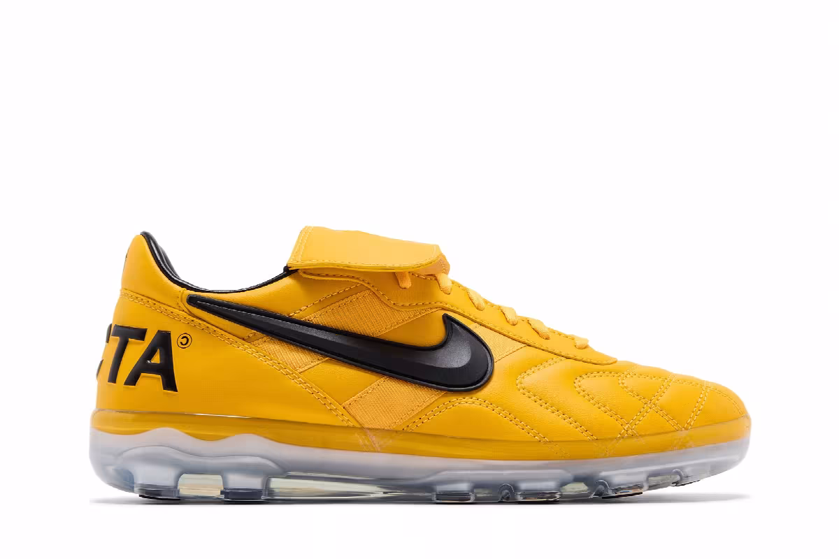NOCTA x Nike Cryoshot Tiempo ’94 Canada, view 2