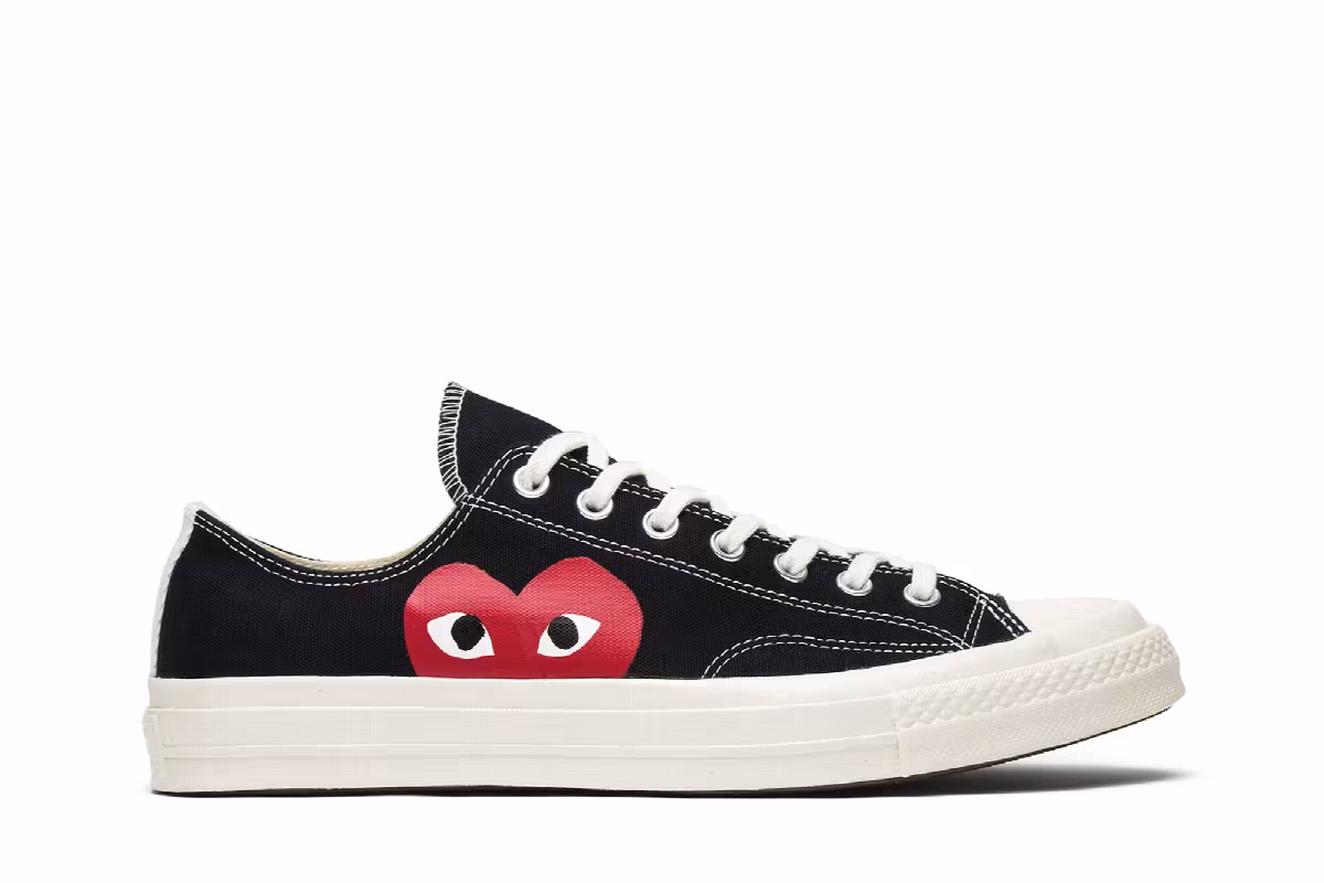 Comme des Garçons Play x Converse Chuck 70 Low Black, view 2