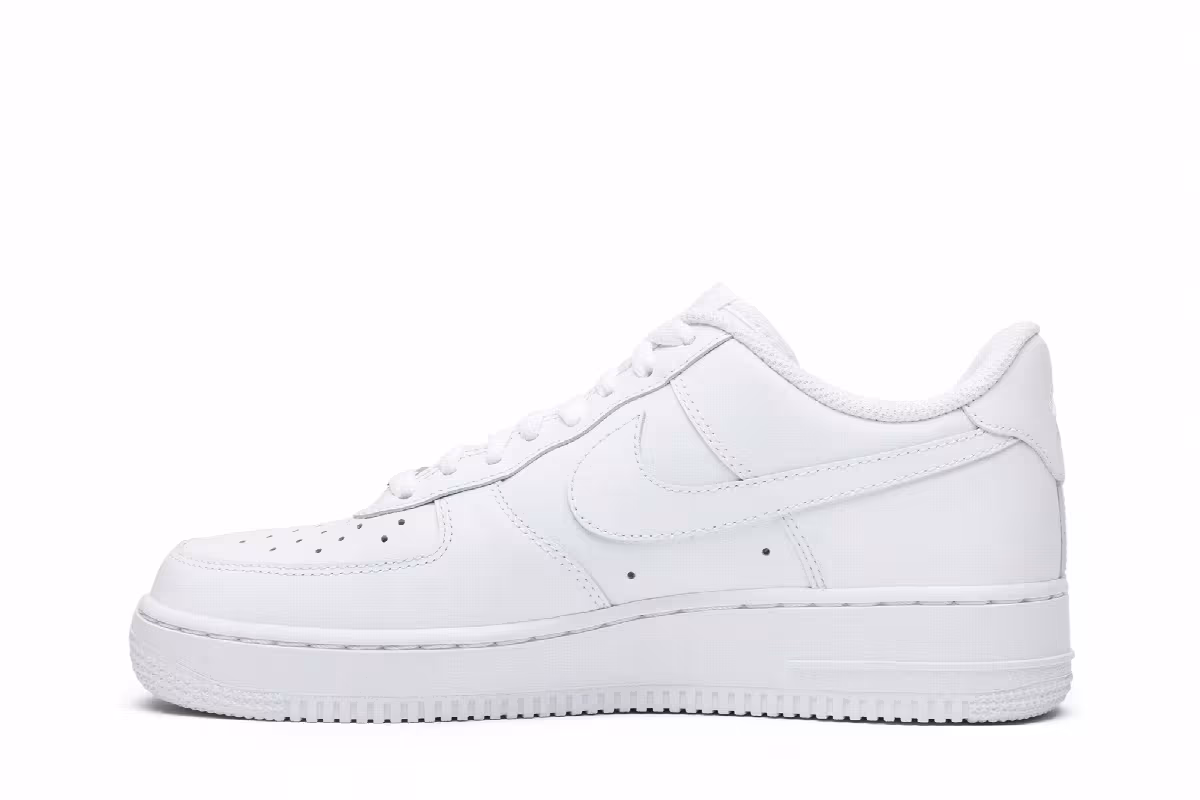 Nike Air Force 1 White, view 4