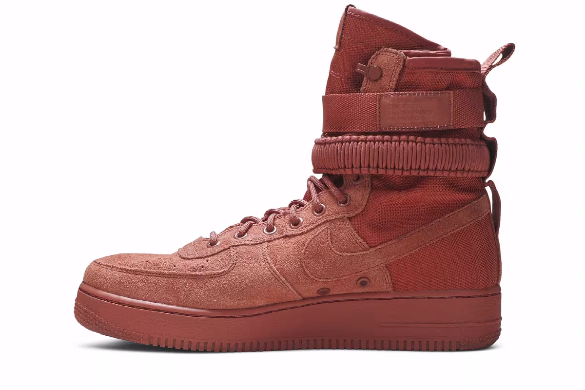 Nike SF Air Force 1 Dusty Peach, view 4