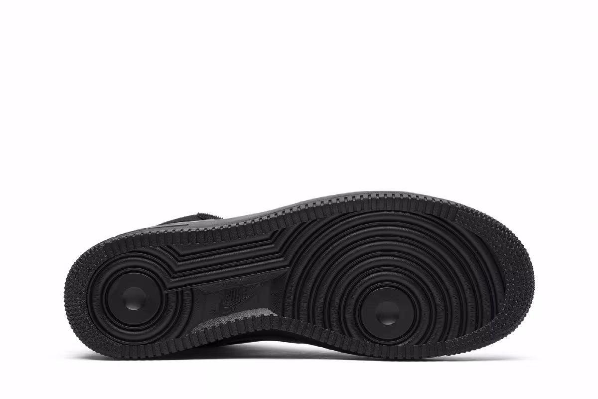 Nike Air Force 1 Foamposite Cup Triple Black, view 5