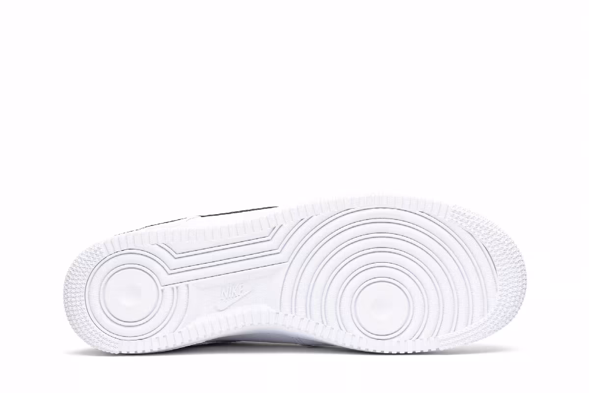 Nike Air Force 1 Overbranding, view 5