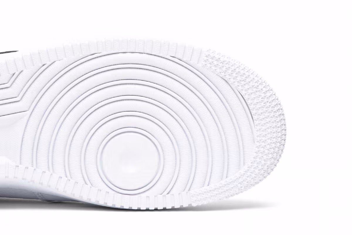 Nike Air Force 1 Overbranding, view 6