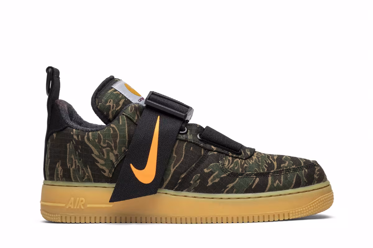 Carhartt WIP x Nike Air Force 1 Utility Low Premium Camo, view 2